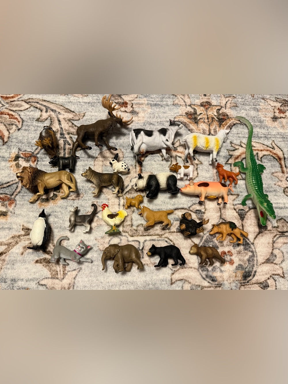 SET OF (24) ANIMAL FIGURES, INCLUDING SCHLEICH BRAND